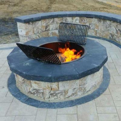 OUTDOOR KITCHEN CONSTRUCTION